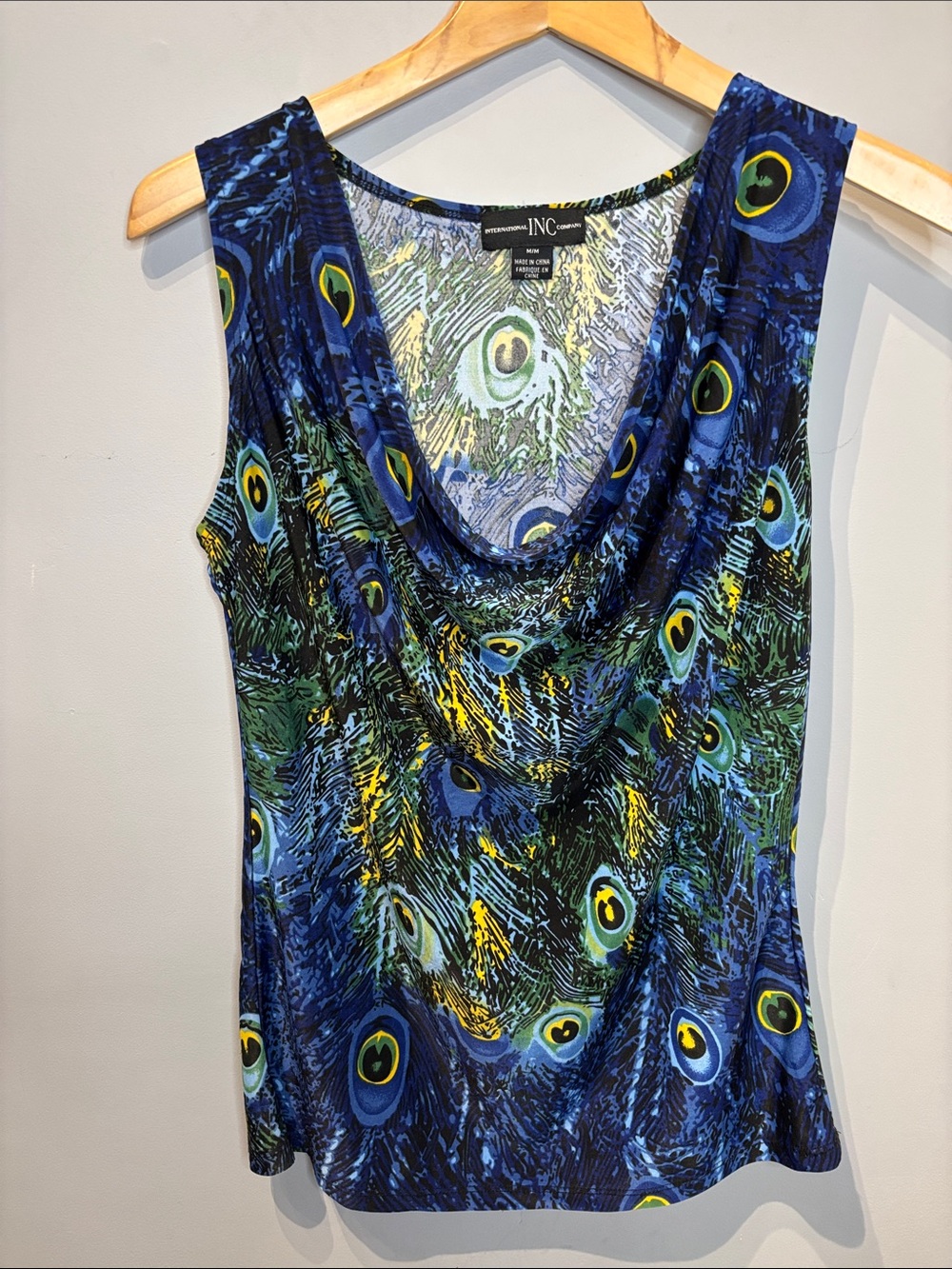 INC International Peacock Feather Print Sleeveless Top - Picture 2 of 6